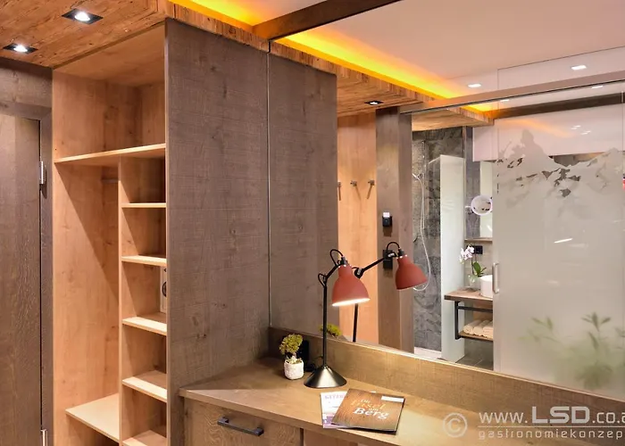 Hotel Pointenhof Sankt Johann in Tirol